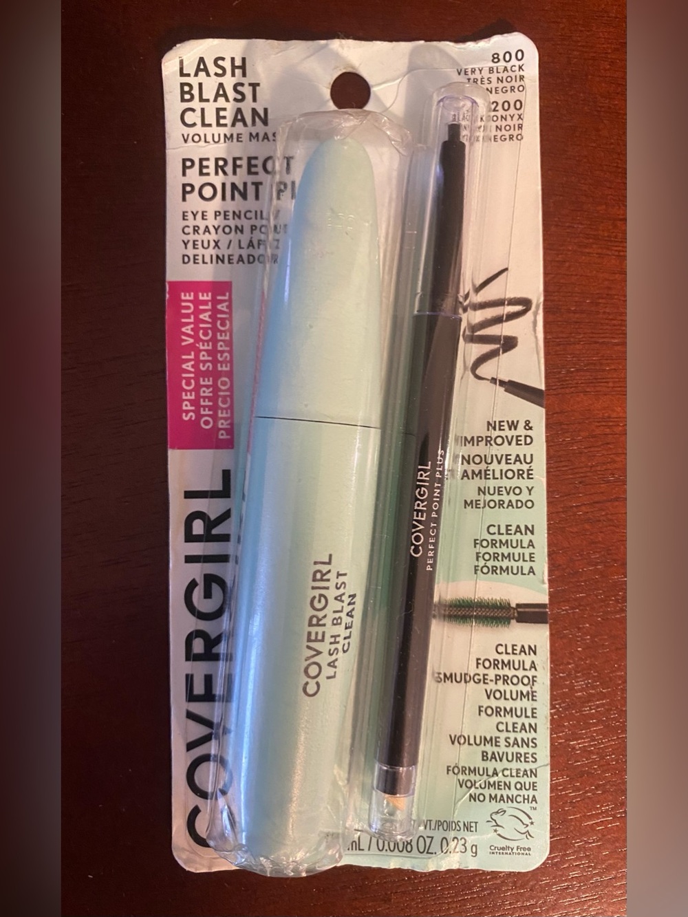COVERGIRL LashBlast Clean Mascara & Perfect Point Eye Pencil set - Black